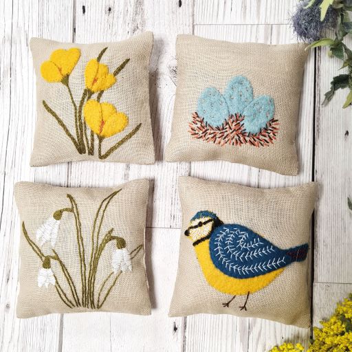 Spring Garden Linen Lavender Potpourri Bags Embroidery DIY Kit